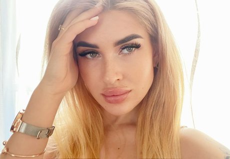 olivia sweetty star du porno chaude photo