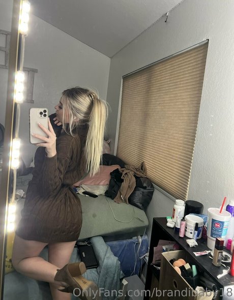 brandibaby18 star du porno chaud photos