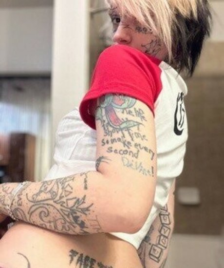 FaceTatMami actrice porno img