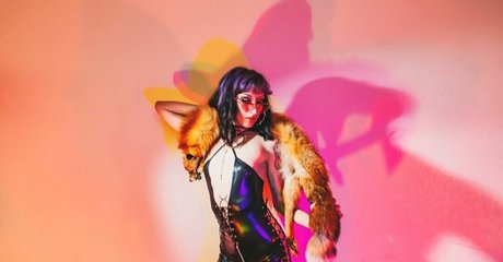 lucyluciid star pornographique photo