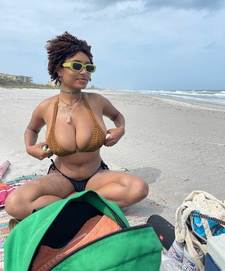 Plantbae star du porno photo