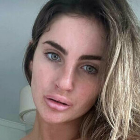 Amelia Anderson modèle pornographique img