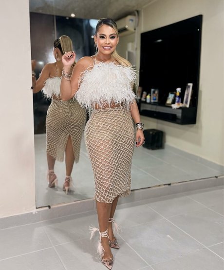 Patr cia Alencar modèle exclusif archive