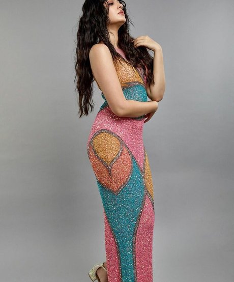 Krithi Shetty étoile nue img