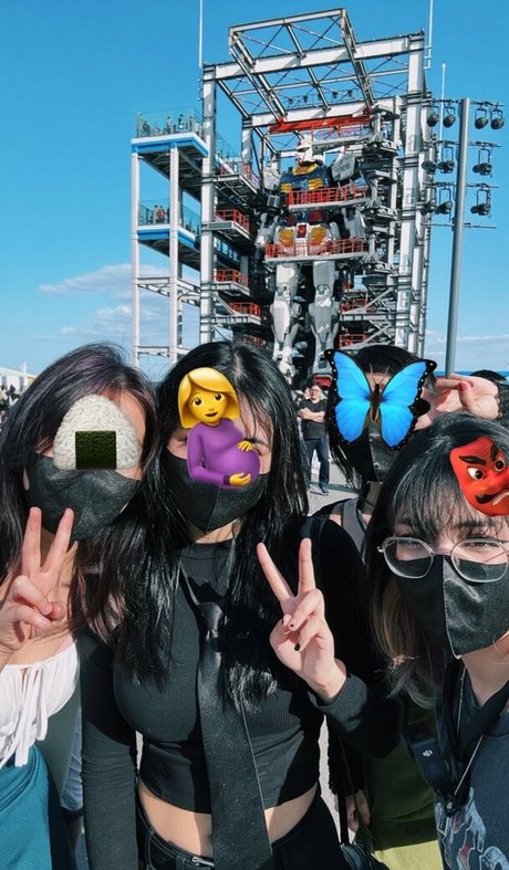 Rainhoe star du porno en haute qualité photo