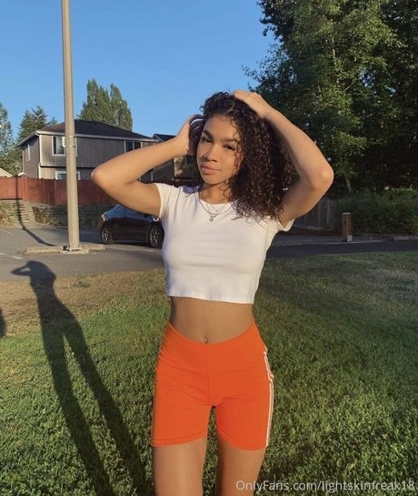 gemmateenie actrice de nus galeries