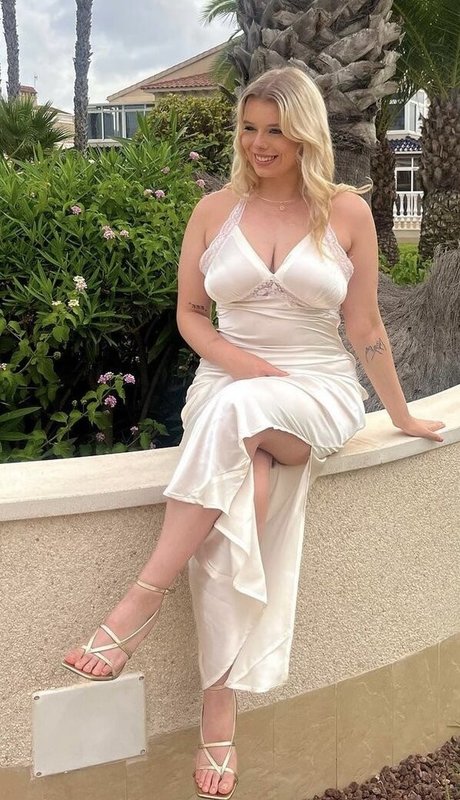 Sarah Anne Hooper nus de stars du porno galerie