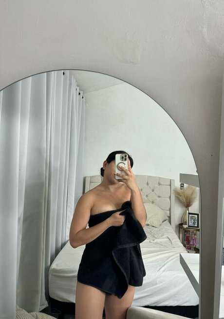 Isa Oelsi étoile exclusive image