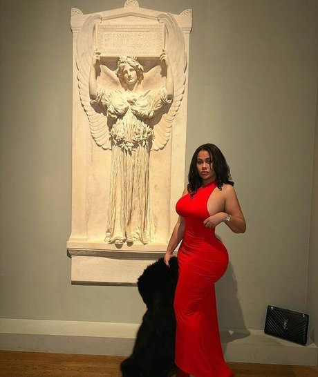 Roxsana Diaz modèle de haute qualité image