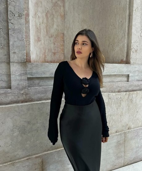 Carolina Neto star pornographique galeries