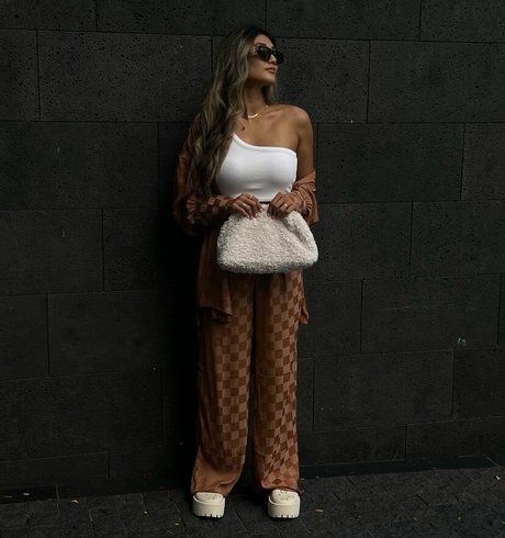 rissforever art modèle galerie