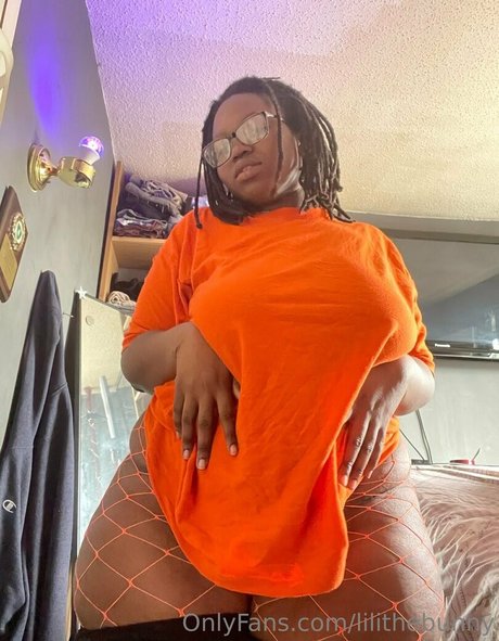 lilithebunny modèle chaud archive