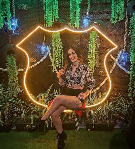 Melanie Ott sexe de star du porno des photos