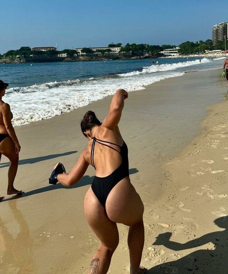 belles asiatiques onlyfans adulte en haute qualité image