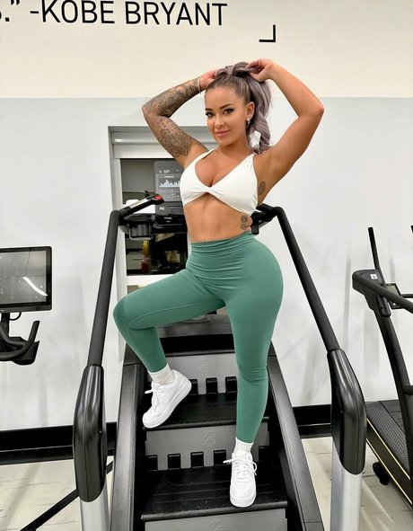 itshayleydavies free étoile adulte photo