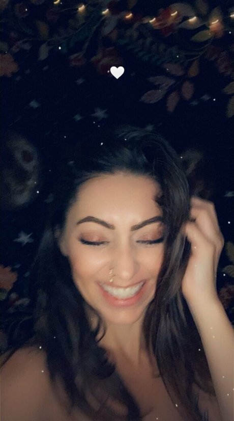 hippie luna modèle érotique collection