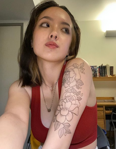 Earth s ASMR star du porno de haute qualité photo