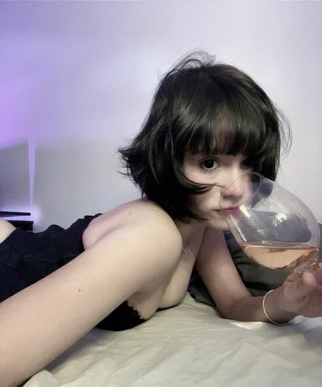 Pandemonita modèle hd galerie