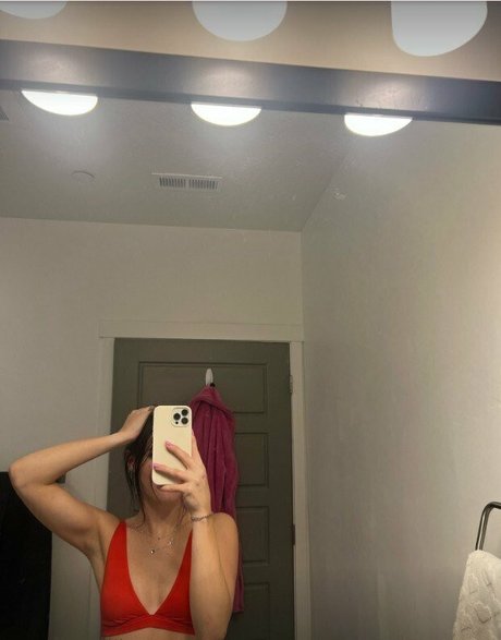 fans de tgirl uniquement art parfait images