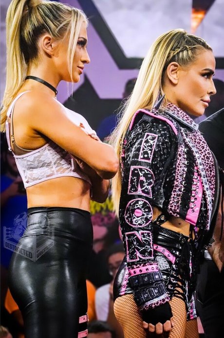 Karmen Petrovic modèle parfait photo