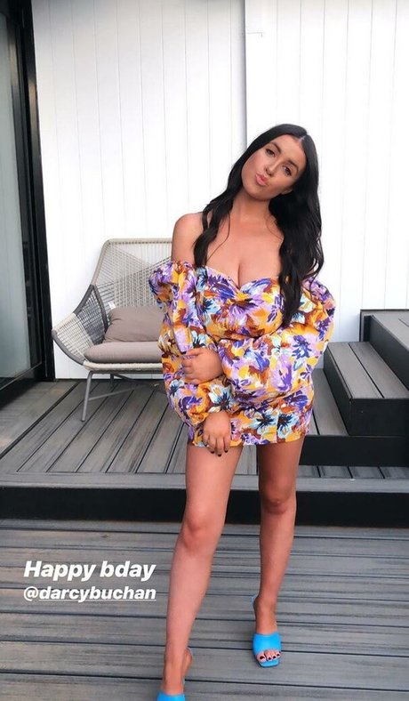 Darcy Buchan star du porno sympa photos