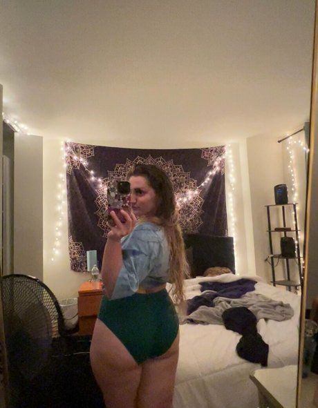 bbyurcs modèle pornographique archive