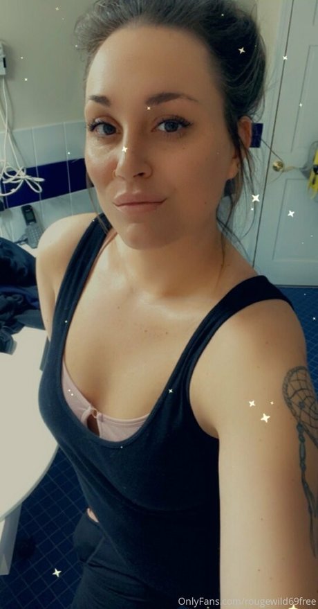 rougewild69free actrice chaude images