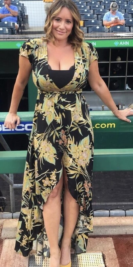 Courtney Jaye star du porno parfaite img