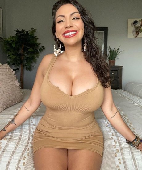 Crueltyfreecurves jolie étoile images