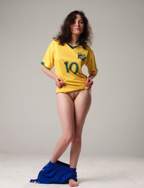 Dasha Astafieva star érotique photos