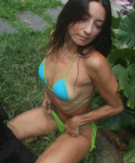 J lia Oristanio star du porno parfaite galeries