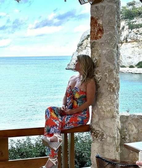 Alison Sweeney actrice artistique img