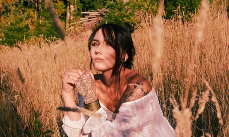 tully banks modèle gratuit galeries