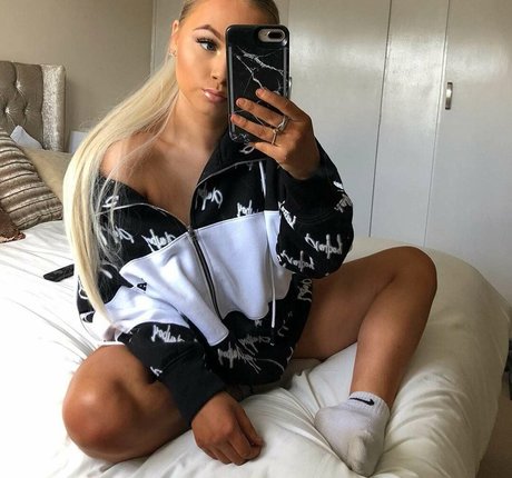 Lucy M actrice libre images