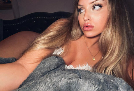 adeaadore actrice libre archive