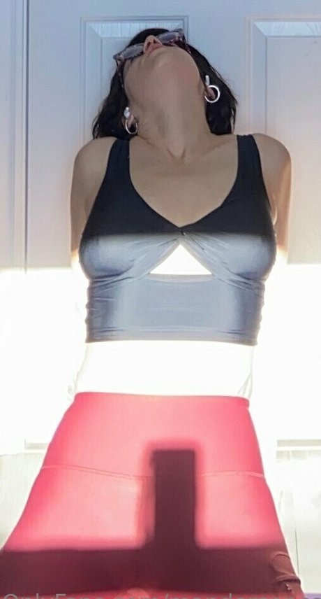 chatte dégoulinante et humide onlyfans xxx nu photo