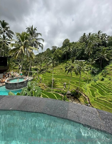 snowbunnymiaa art star du porno galeries