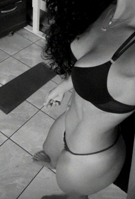 filles noires aux gros culs onlyfans haut de gamme image