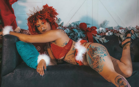 sierrablack top star des photos