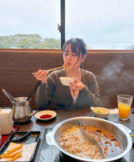 Yu Tano étoile hd images