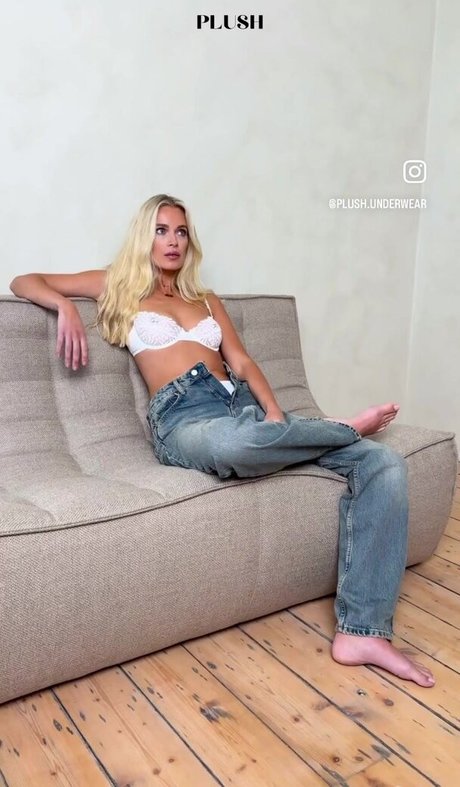 Danni Wells star érotique galerie