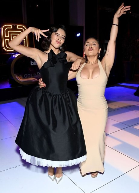 Xochitl Gomez actrice libre photos