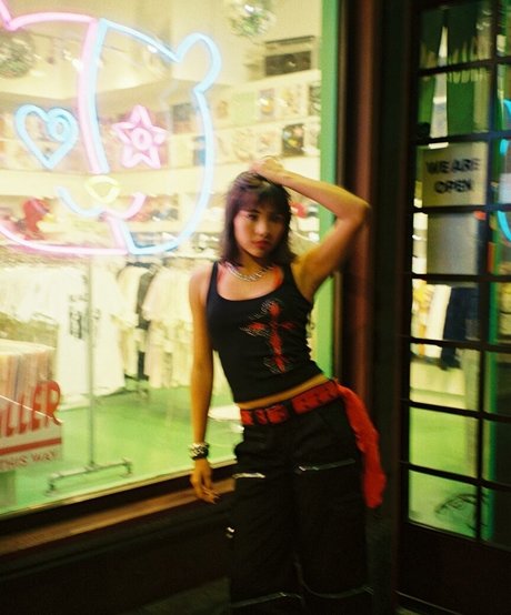 Xochitl Gomez star du porno belle galerie