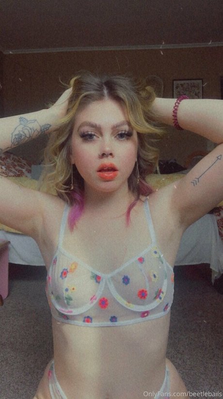 beetlebails star du porno exclusive photos