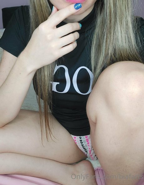 bia farts beau modèle img