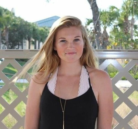 Fiona Sweeney modèle xxx galeries