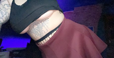 clitoricious star du porno érotique collection