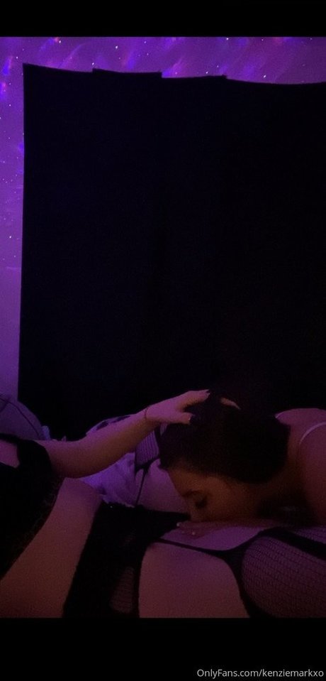 Kenziemarkxo star du porno gratuite galeries