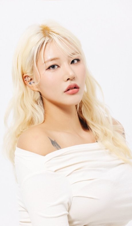 Lee Jaebeol star du porno gratuite image