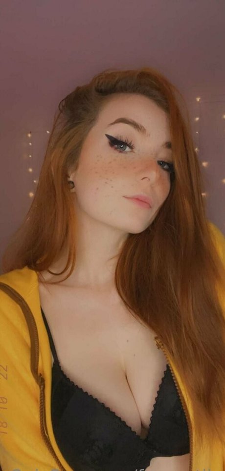 Foxycutiie star du porno chaud galerie